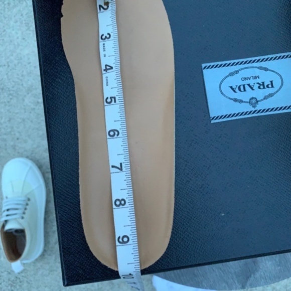 Authentic Jacquemus White 'Les Meuniers' Boots - Picture 13 of 15